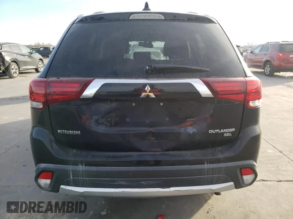 ✅ 2017 Mitsubishi Outlander SE • VIN: JA4AD3A36HZ036540 • Lot: 35974433. Wystawiony na Copart z przebiegiem 103 563 mil. Bezpłatny archiwum sprzedaży aukcyjnych z USA i szczegółowy raport historii pojazdu na DreamBid. Zdjęcie 6.