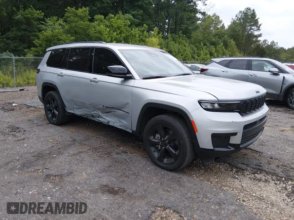 ✅ 2023 Jeep Grand Cherokee Laredo • VIN: 1C4RJJAG6P8902668 • Lot: 45221987. Wystawiony na IAAI z przebiegiem 44 650 mil. Bezpłatny archiwum sprzedaży aukcyjnych z USA i szczegółowy raport historii pojazdu na DreamBid. Zdjęcie 1.