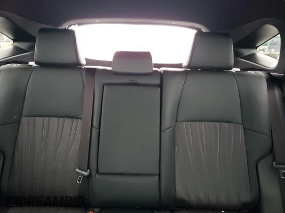 ✅ 2021 Toyota Venza LE • VIN: JTEAAAAH3MJ070776 • Lot: 73176452. Wystawiony na Copart z przebiegiem 8 022 mil. Bezpłatny archiwum sprzedaży aukcyjnych z USA i szczegółowy raport historii pojazdu na DreamBid. Zdjęcie 10.