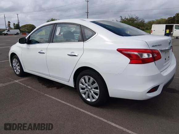 ✅ 2018 Nissan Sentra S • VIN: 3N1AB7AP9JY247935 • Лот: 43894767. Опубликован ранее на IAAI с пробегом 87 777 миль. Бесплатный доступ к архиву аукционных продаж из США и подробный отчёт об истории автомобиля на DreamBid. Изображение 3.