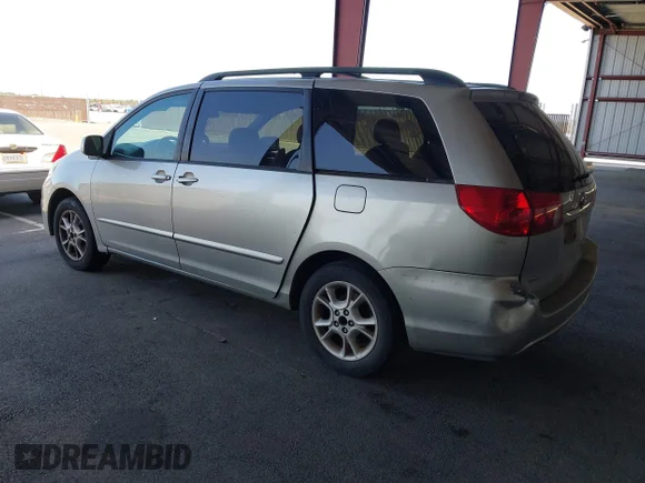 ✅ 2006 Toyota Sienna XLE • VIN: 5TDZA22C76S542693 • Lot: 44887789. Wystawiony na IAAI z przebiegiem 224 626 mil. Bezpłatny archiwum sprzedaży aukcyjnych z USA i szczegółowy raport historii pojazdu na DreamBid. Zdjęcie 3.