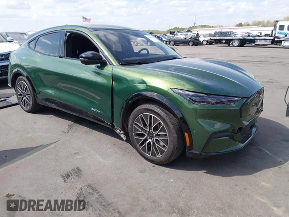 ✅ 2024 Ford Mustang Mach-E Premium • VIN: 3FMTK3R78RMA45718 • Лот: 44740366. Опубліковано раніше на IAAI з пробігом 29 274 миль. Безкоштовний доступ до архіву аукціонних продажів зі США та докладний звіт про історію автомобіля на DreamBid. Зображення 1.