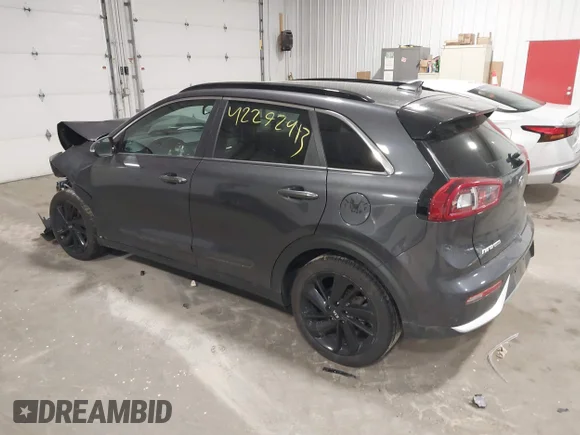 ✅ 2018 Kia Niro EX • VIN: KNDCC3LC9J5133842 • Лот: 42292413. Опубліковано раніше на IAAI з пробігом 62 940 миль. Безкоштовний доступ до архіву аукціонних продажів зі США та докладний звіт про історію автомобіля на DreamBid. Зображення 3.