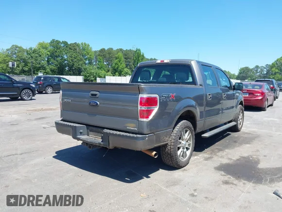 ✅ 2014 Ford F-150 XLT • VIN: 1FTFW1CF8EFA74835 • Лот: 45132346. Опубліковано раніше на IAAI з пробігом 205 150 миль. Безкоштовний доступ до архіву аукціонних продажів зі США та докладний звіт про історію автомобіля на DreamBid. Зображення 4.