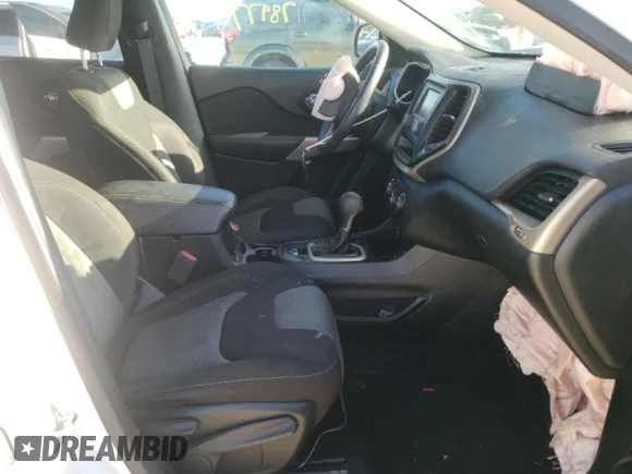 ✅ 2018 Jeep Cherokee Latitude Tech Connect • VIN: 1C4PJLCB3JD544125 • Lot: 56201322. Listed on Copart with 78,977 mi. Free auction sales archive from the USA and detailed vehicle history report at DreamBid. Image 5.