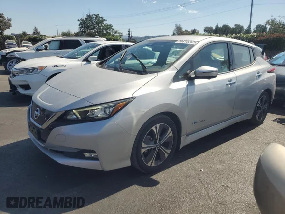 ✅ 2019 Nissan LEAF SV • VIN: 1N4AZ1CP2KC306312 • Lot: 70470755. Wystawiony na Copart z przebiegiem 37 698 mil. Bezpłatny archiwum sprzedaży aukcyjnych z USA i szczegółowy raport historii pojazdu na DreamBid. Zdjęcie 1.