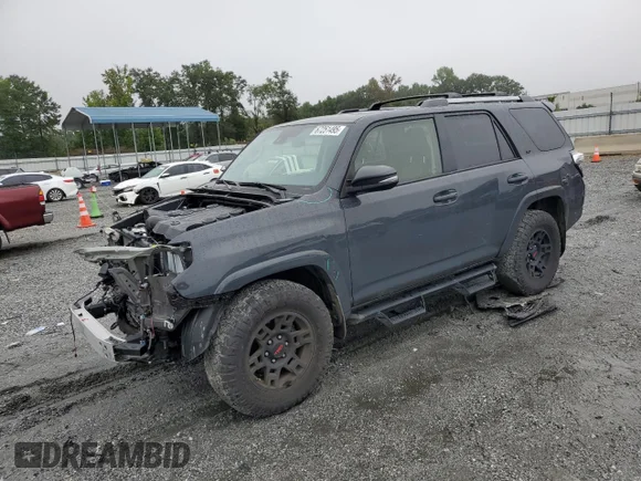 ✅ 2024 Toyota 4Runner SR5 Premium • VIN: JTEFU5JR1R5309948 • Lot: 67251495. Listed on Copart with 36,787 mi. Free auction sales archive from the USA and detailed vehicle history report at DreamBid. Image 1.