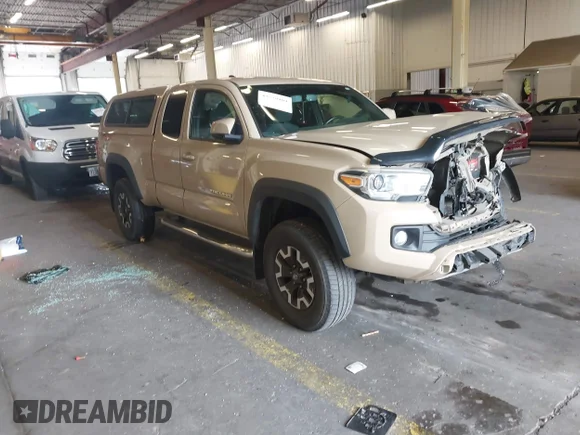 ✅ 2016 Toyota Tacoma SR5 • VIN: 5TFSZ5AN4GX045479 • Лот: 43578101. Опубликован ранее на IAAI с пробегом 178 026 миль. Бесплатный доступ к архиву аукционных продаж из США и подробный отчёт об истории автомобиля на DreamBid. Изображение 1.