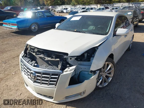 ✅ 2015 Cadillac XTS Luxury • VIN: 2G61M5S35F9275250 • Lot: 43717417. Wystawiony na IAAI z przebiegiem 118 760 mil. Bezpłatny archiwum sprzedaży aukcyjnych z USA i szczegółowy raport historii pojazdu na DreamBid. Zdjęcie 6.
