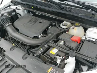 2021 Chevrolet Blazer LT z VIN 3GNKBHR40MS577432, wystawiony jako IAAI lot #42388880 z przebiegiem 35 438 mil mil oraz . Historia ofert i sprzedaży dostępna na DreamBid. Obrazek 19.