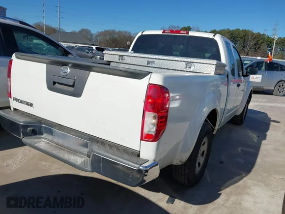 ✅ 2014 Nissan Frontier S • VIN: 1N6BD0CT1EN728985 • Lot: 43876548. Wystawiony na IAAI z przebiegiem 185 443 mil. Bezpłatny archiwum sprzedaży aukcyjnych z USA i szczegółowy raport historii pojazdu na DreamBid. Zdjęcie 4.