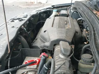 ✅ 2004 Honda Pilot EX • VIN: 5FNYF185X4B008654 • Lot: 43787659. Listed on IAAI with 178,188 mi. Free auction sales archive from the USA and detailed vehicle history report at DreamBid. Image 12.