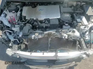 ✅ 2020 Toyota Prius LE • VIN: JTDKARFP7L3120041 • Lot: 67615245. Listed on Copart with 60,568 mi. Free auction sales archive from the USA and detailed vehicle history report at DreamBid. Image 13.