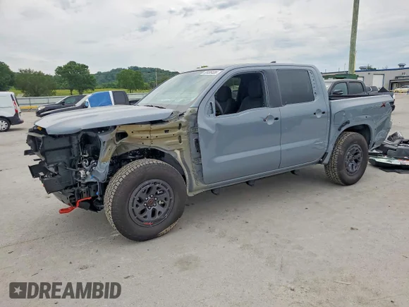 ✅ 2026 Nissan Frontier SV • VIN: 1N6ED1EJ3TN613753 • Лот: 55406406. Опубликован ранее на Copart с пробегом 752 миль. Бесплатный доступ к архиву аукционных продаж из США и подробный отчёт об истории автомобиля на DreamBid. Изображение 1.
