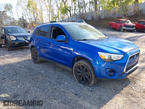 ✅ 2015 Mitsubishi Outlander ES • VIN: 4A4AR3AU5FE003252 • Лот: 45093734. Опубліковано раніше на IAAI з пробігом 188 611 миль. Безкоштовний доступ до архіву аукціонних продажів зі США та докладний звіт про історію автомобіля на DreamBid. Зображення 1.