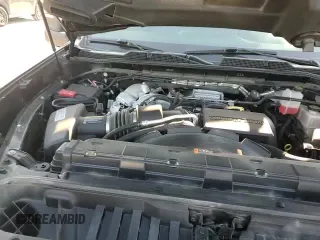 ✅ 2022 Chevrolet Silverado 2500HD LT • VIN: 1GC4YNEY3NF118389 • Lot: 80342805. Wystawiony na Copart z przebiegiem 27 267 mil. Bezpłatny archiwum sprzedaży aukcyjnych z USA i szczegółowy raport historii pojazdu na DreamBid. Zdjęcie 13.