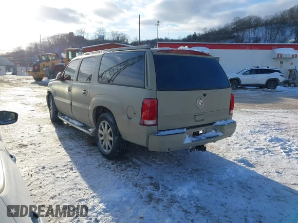 ✅ 2004 Cadillac Escalade ESV • VIN: 3GYFK66N74G298276 • Lot: 44275728. Wystawiony na IAAI z przebiegiem Nie podano. Bezpłatny archiwum sprzedaży aukcyjnych z USA i szczegółowy raport historii pojazdu na DreamBid. Zdjęcie 3.