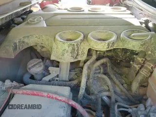 ✅ 2019 Toyota 4Runner SR5 • VIN: JTEBU5JR8K5615811 • Lot: 41152252. Wystawiony na IAAI z przebiegiem 96 449 mil. Bezpłatny archiwum sprzedaży aukcyjnych z USA i szczegółowy raport historii pojazdu na DreamBid. Zdjęcie 19.