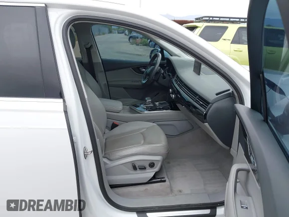 ✅ 2019 Audi Q7 Premium Plus • VIN: WA1LAAF76KD042117 • Лот: 45024471. Опубліковано раніше на IAAI з пробігом 87 492 миль. Безкоштовний доступ до архіву аукціонних продажів зі США та докладний звіт про історію автомобіля на DreamBid. Зображення 5.