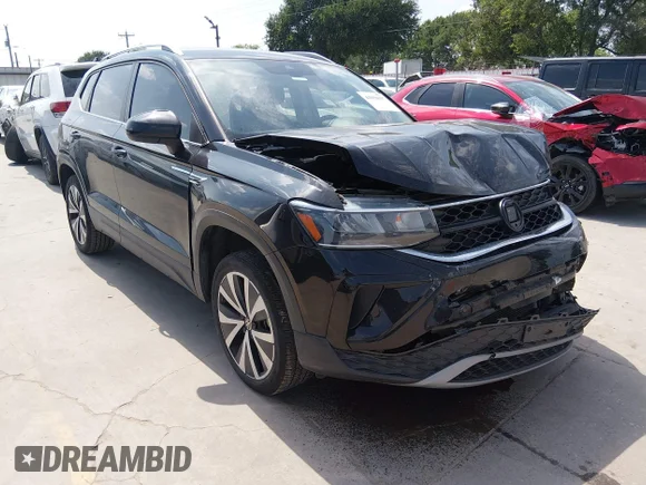 ✅ 2023 Volkswagen Taos SE • VIN: 3VVSX7B20PM362771 • Лот: 44958037. Опубліковано раніше на IAAI з пробігом 40 091 миль. Безкоштовний доступ до архіву аукціонних продажів зі США та докладний звіт про історію автомобіля на DreamBid. Зображення 1.