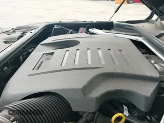 ✅ 2023 Land Rover Range Rover SE • VIN: SALKP9FUXPA022605 • Lot: 43637426. Wystawiony na IAAI z przebiegiem 8 471 mil. Bezpłatny archiwum sprzedaży aukcyjnych z USA i szczegółowy raport historii pojazdu na DreamBid. Zdjęcie 24.