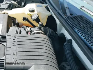 ✅ 2004 GMC Savana Cargo • VIN: 1GTHG35U241107045 • Lot: 42296962. Wystawiony na IAAI z przebiegiem 139 719 mil. Bezpłatny archiwum sprzedaży aukcyjnych z USA i szczegółowy raport historii pojazdu na DreamBid. Zdjęcie 19.