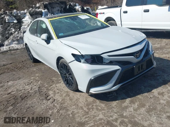 ✅ 2024 Toyota Camry XSE • VIN: 4T1K61BK8RU123803 • Lot: 44480298. Wystawiony na IAAI z przebiegiem 23 994 mil. Bezpłatny archiwum sprzedaży aukcyjnych z USA i szczegółowy raport historii pojazdu na DreamBid. Zdjęcie 1.