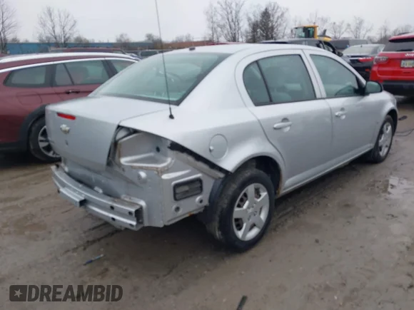 ✅ 2008 Chevrolet Cobalt LS • VIN: 1G1AK58F287281699 • Lot: 41984005. Wystawiony na IAAI z przebiegiem 37 773 mil. Bezpłatny archiwum sprzedaży aukcyjnych z USA i szczegółowy raport historii pojazdu na DreamBid. Zdjęcie 4.