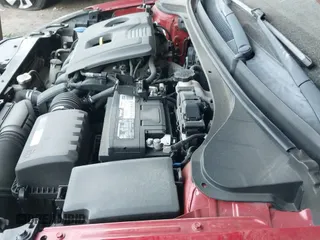 2018 Hyundai Elantra SEL z VIN 5NPD84LF2JH317574, wystawiony jako IAAI lot #43209105 z przebiegiem 72 048 mil mil oraz . Historia ofert i sprzedaży dostępna na DreamBid. Obrazek 20.