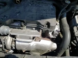 ✅ 2018 Chevrolet Cruze LS • VIN: 1G1BC5SM4J7235175 • Lot: 71597165. Listed on Copart with 103,967 mi. Free auction sales archive from the USA and detailed vehicle history report at DreamBid. Image 15.