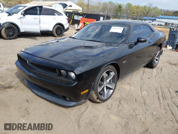 ✅ 2014 Dodge Challenger R/T • VIN: 2C3CDYBTXEH218641 • Лот: 44712354. Опубліковано раніше на IAAI з пробігом 189 270 миль. Безкоштовний доступ до архіву аукціонних продажів зі США та докладний звіт про історію автомобіля на DreamBid. Зображення 2.