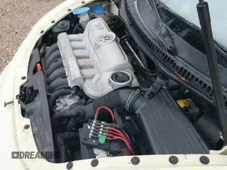 ✅ 2006 Volkswagen Beetle • VIN: 3VWRF31Y76M318728 • Lot: 42218337. Listed on IAAI with 93,109 mi. Free auction sales archive from the USA and detailed vehicle history report at DreamBid. Image 12.