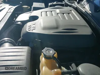 ✅ 2011 Dodge Challenger • VIN: 2B3CJ4DG7BH532046 • Lot: 41421025. Wystawiony na IAAI z przebiegiem 257 042 mil. Bezpłatny archiwum sprzedaży aukcyjnych z USA i szczegółowy raport historii pojazdu na DreamBid. Zdjęcie 18.