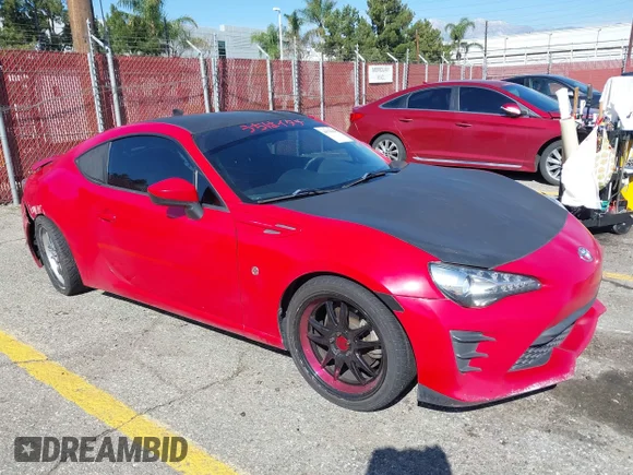 ✅ 2017 Toyota 86 • VIN: JF1ZNAA17H8705385 • Lot: 44378068. Listed on IAAI with 120,044 mi. Free auction sales archive from the USA and detailed vehicle history report at DreamBid. Image 1.