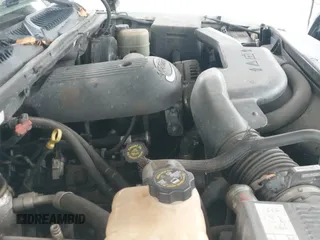 ✅ 2002 Chevrolet Suburban LT • VIN: 3GNEC16T02G312958 • Лот: 41571427. Опубликован ранее на IAAI с пробегом 154 191 миль. Бесплатный доступ к архиву аукционных продаж из США и подробный отчёт об истории автомобиля на DreamBid. Изображение 19.