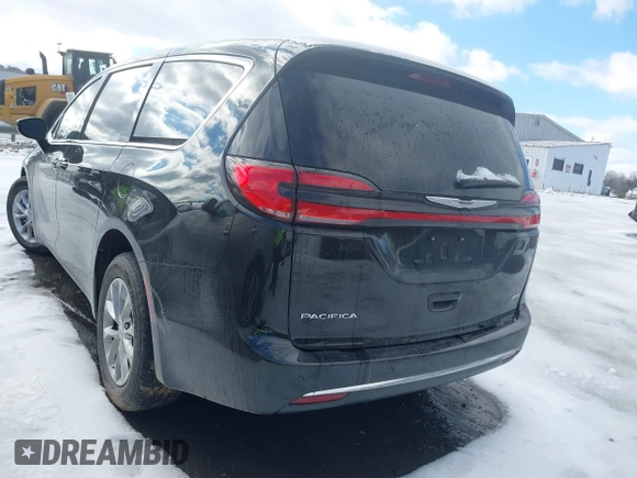 ✅ 2024 Chrysler Pacifica Touring L • VIN: 2C4RC3BG5RR193596 • Lot: 44219144. Wystawiony na IAAI z przebiegiem 61 715 mil. Bezpłatny archiwum sprzedaży aukcyjnych z USA i szczegółowy raport historii pojazdu na DreamBid. Zdjęcie 3.