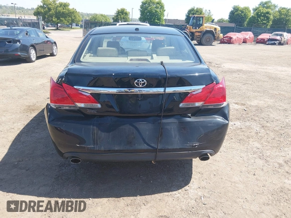 ✅ 2012 Toyota Avalon Limited • VIN: 4T1BK3DB0CU447985 • Lot: 45032832. Wystawiony na IAAI z przebiegiem 277 673 mil. Bezpłatny archiwum sprzedaży aukcyjnych z USA i szczegółowy raport historii pojazdu na DreamBid. Zdjęcie 6.