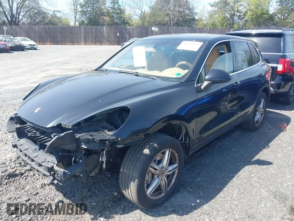 ✅ 2013 Porsche Cayenne S • VIN: WP1AB2A22DLA86358 • Lot: 44790690. Wystawiony na IAAI z przebiegiem 88 800 mil. Bezpłatny archiwum sprzedaży aukcyjnych z USA i szczegółowy raport historii pojazdu na DreamBid. Zdjęcie 2.