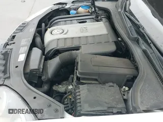 ✅ 2008 Volkswagen Golf GTI • VIN: WVWHV71K28W040036 • Lot: 43587162. Wystawiony na IAAI z przebiegiem 241 415 mil. Bezpłatny archiwum sprzedaży aukcyjnych z USA i szczegółowy raport historii pojazdu na DreamBid. Zdjęcie 14.