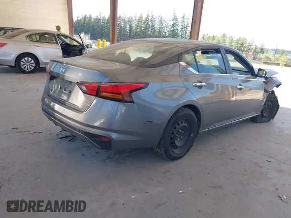 ✅ 2022 Nissan Altima S • VIN: 1N4BL4BV9NN340201 • Lot: 45409213. Wystawiony na IAAI z przebiegiem 118 556 mil. Bezpłatny archiwum sprzedaży aukcyjnych z USA i szczegółowy raport historii pojazdu na DreamBid. Zdjęcie 4.