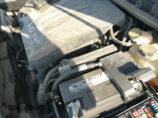 ✅ 2014 Buick LaCrosse Premium II • VIN: 1G4GF5G3XEF202760 • Lot: 42251920. Wystawiony na IAAI z przebiegiem 121 177 mil. Bezpłatny archiwum sprzedaży aukcyjnych z USA i szczegółowy raport historii pojazdu na DreamBid. Zdjęcie 19.