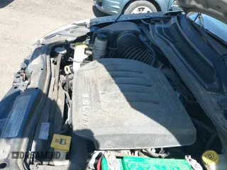 2012 Dodge Grand Caravan SXT z VIN 2C4RDGCG9CR357748, wystawiony jako IAAI lot #43318031 z przebiegiem 79 308 mil mil oraz . Historia ofert i sprzedaży dostępna na DreamBid. Obrazek 20.