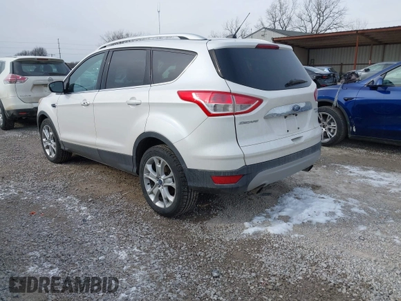✅ 2016 Ford Escape Titanium • VIN: 1FMCU9JX0GUA06512 • Lot: 44472213. Wystawiony na IAAI z przebiegiem 148 302 mil. Bezpłatny archiwum sprzedaży aukcyjnych z USA i szczegółowy raport historii pojazdu na DreamBid. Zdjęcie 3.