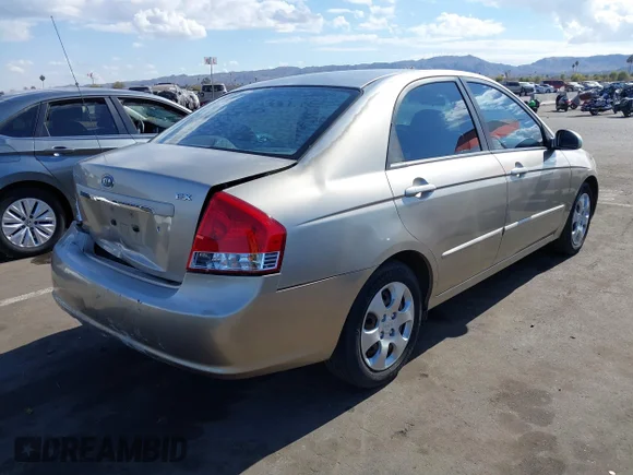 ✅ 2008 Kia Spectra EX • VIN: KNAFE122685526094 • Лот: 41425900. Опубликован ранее на IAAI с пробегом 144 068 миль. Бесплатный доступ к архиву аукционных продаж из США и подробный отчёт об истории автомобиля на DreamBid. Изображение 4.