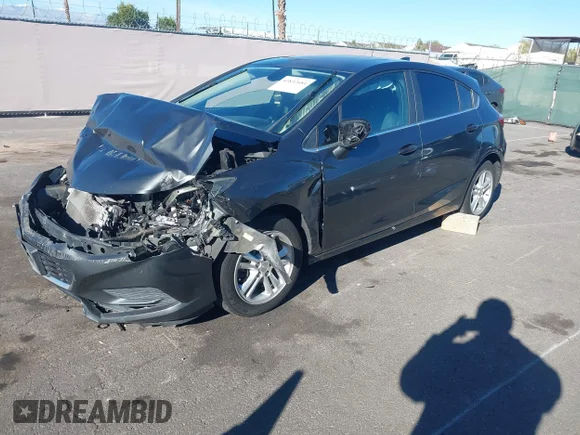✅ 2017 Chevrolet Cruze LT • VIN: 3G1BE6SM2HS519545 • Lot: 43832684. Listed on IAAI with 72,805 mi. Free auction sales archive from the USA and detailed vehicle history report at DreamBid. Image 2.