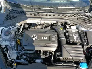 ✅ 2024 Volkswagen Jetta Autobahn • VIN: 3VW2T7BU2RM024915 • Lot: 87626035. Listed on Copart with 9,147 mi. Free auction sales archive from the USA and detailed vehicle history report at DreamBid. Image 14.