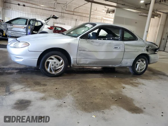 ✅ 2000 Ford Escort ZX2 • VIN: 3FAKP1130YR168385 • Lot: 66728105. Wystawiony na Copart z przebiegiem 179 293 mil. Bezpłatny archiwum sprzedaży aukcyjnych z USA i szczegółowy raport historii pojazdu na DreamBid. Zdjęcie 1.
