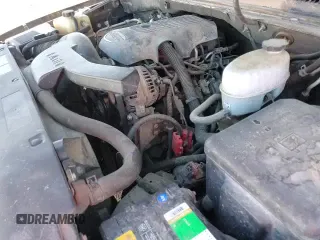 2005 Chevrolet Suburban LT z VIN 3GNEC16Z85G252713, wystawiony jako Copart lot #82869694 z przebiegiem 160 279 mil mil oraz Szkoda całkowita • Salvage title. Historia ofert i sprzedaży dostępna na DreamBid. Obrazek 14.