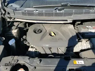 ✅ 2017 Kia Rondo EX • VIN: KNAHU8A37H7174436 • Lot: 82033535. Wystawiony na Copart z przebiegiem 139 834 mil. Bezpłatny archiwum sprzedaży aukcyjnych z USA i szczegółowy raport historii pojazdu na DreamBid. Zdjęcie 15.