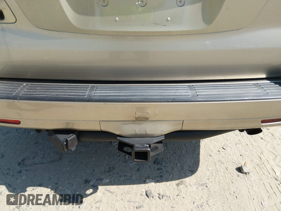 ✅ 2005 Lexus GX 470 • VIN: JTJBT20X450073241 • Lot: 44690691. Wystawiony na IAAI z przebiegiem 166 581 mil. Bezpłatny archiwum sprzedaży aukcyjnych z USA i szczegółowy raport historii pojazdu na DreamBid. Zdjęcie 6.
